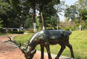 鹿雕塑-公園街道銅雕洗頭覓食的鹿雕塑