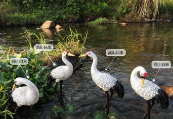 鶴雕塑-戶外景區池塘休息滴鶴雕塑